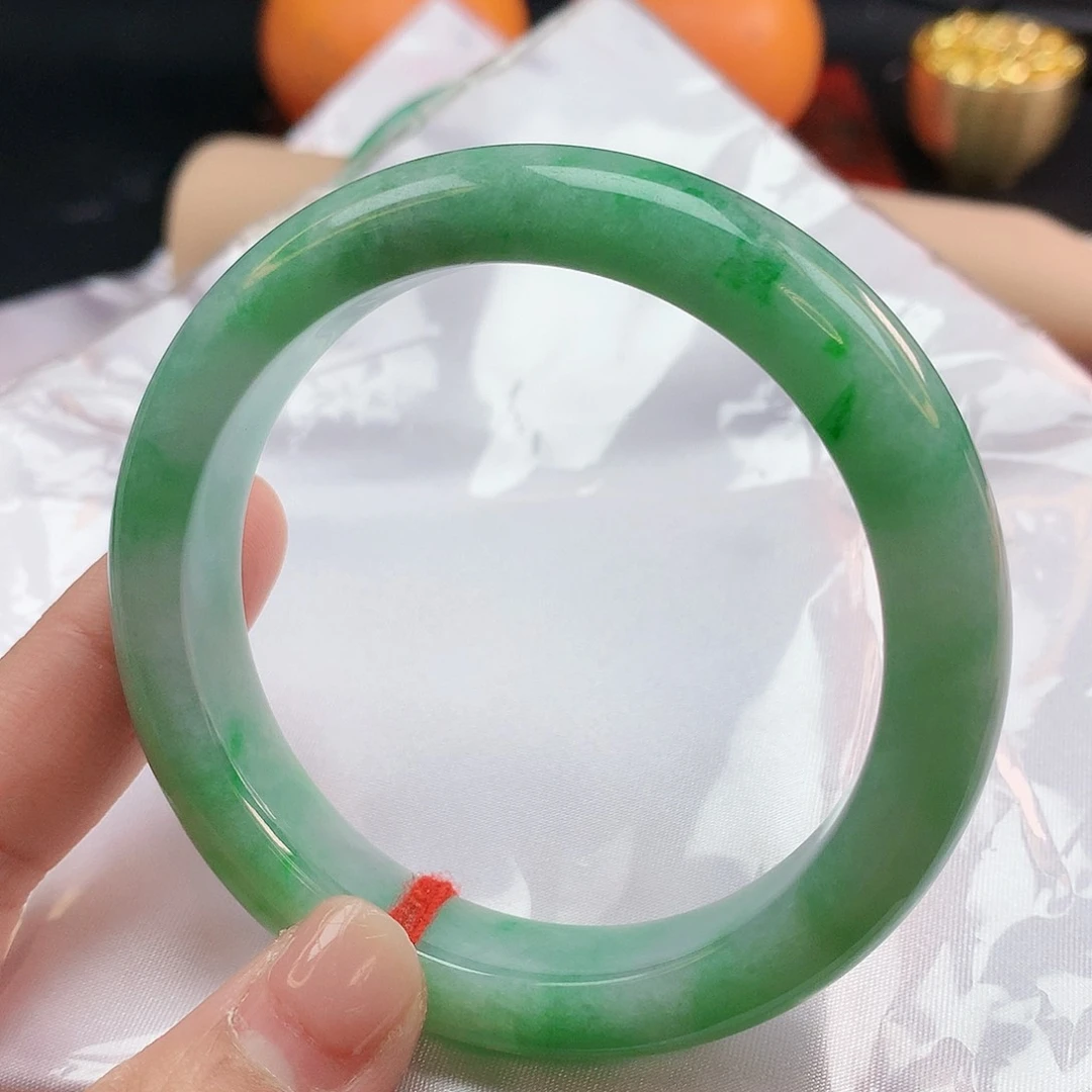 翡翠手镯未镶嵌58圈2253