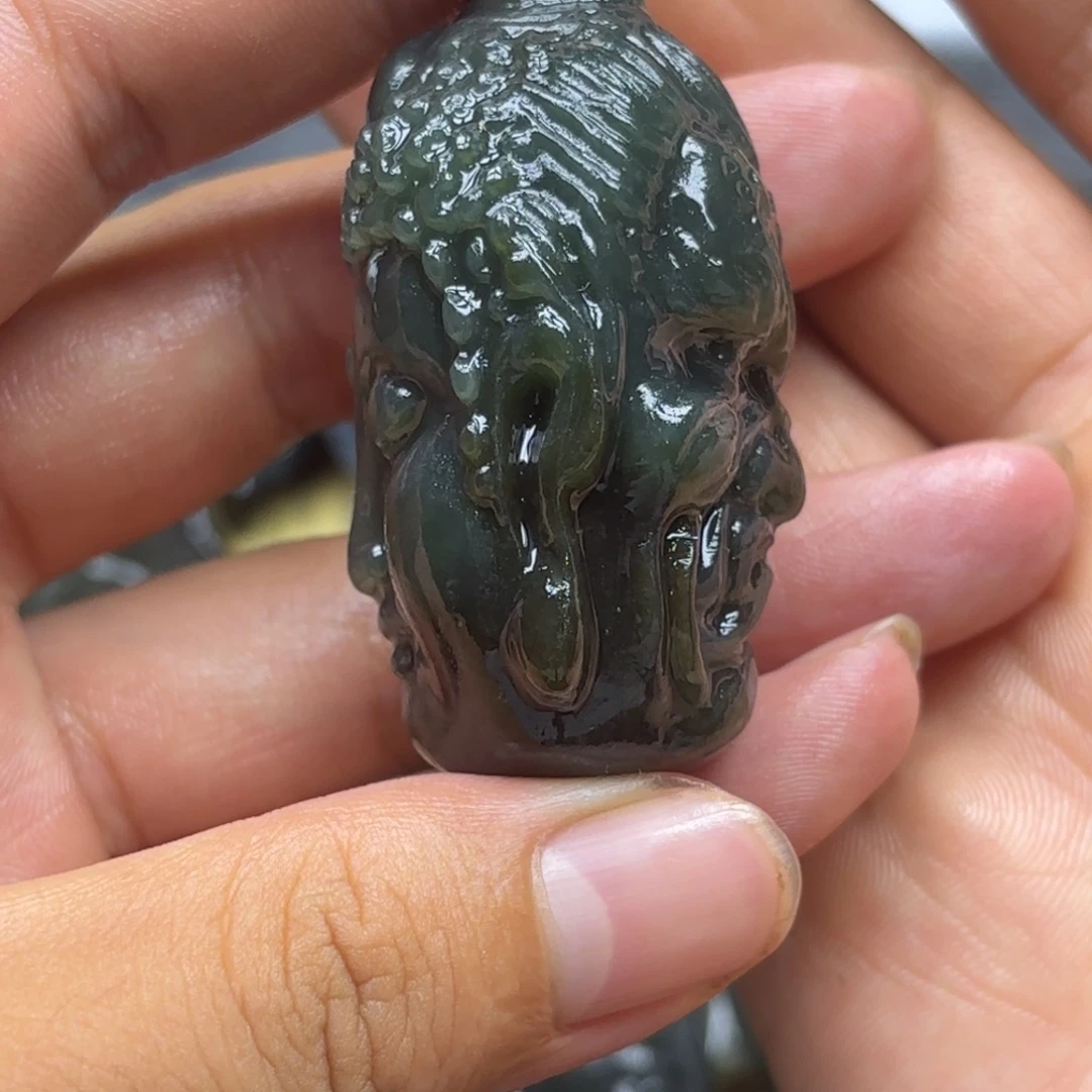 和田玉（糖玉）未镶嵌颈饰