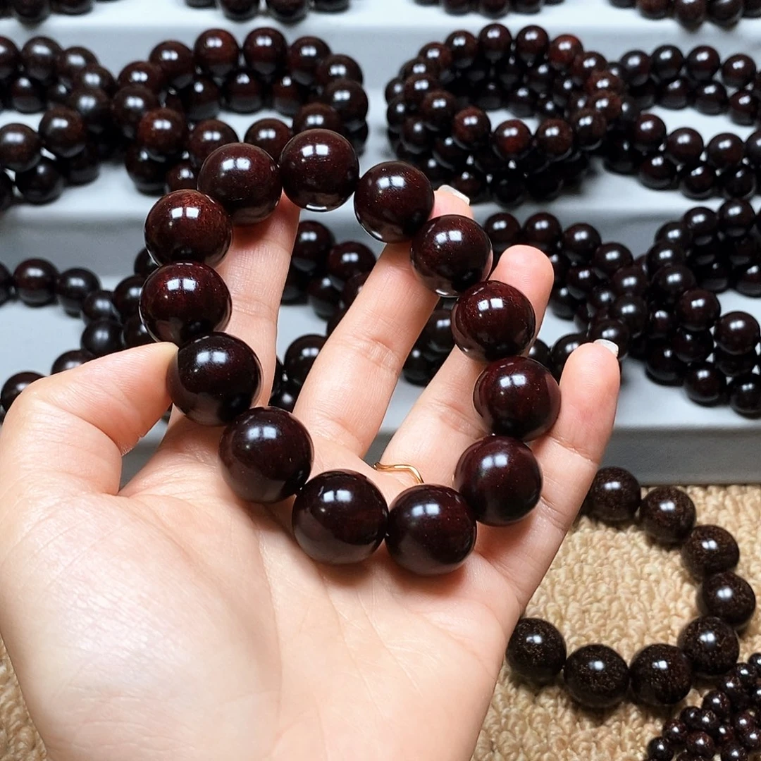 檀香紫檀（小叶紫檀）随**在