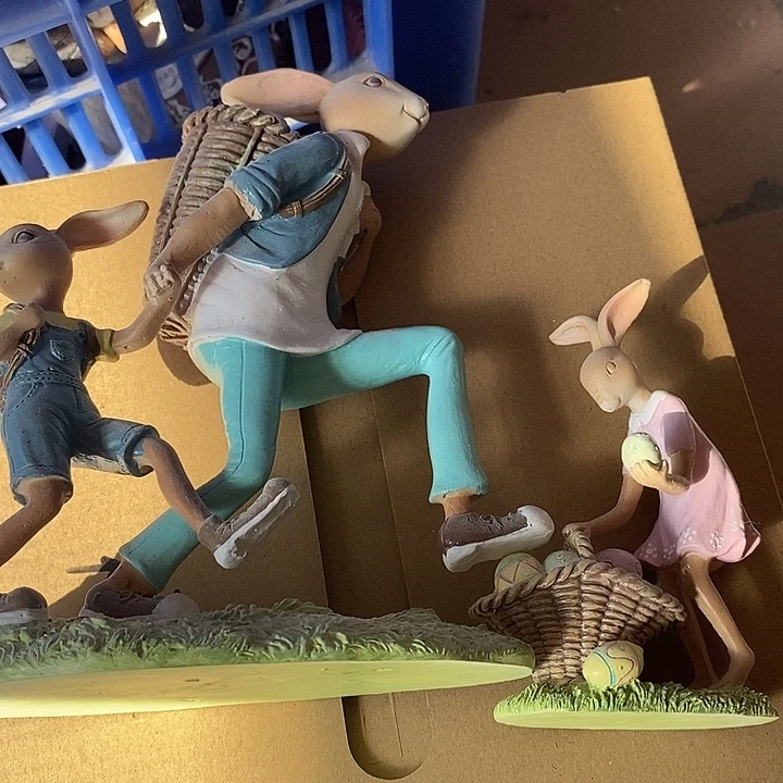 乐****树脂默认微瑕 树脂摆件