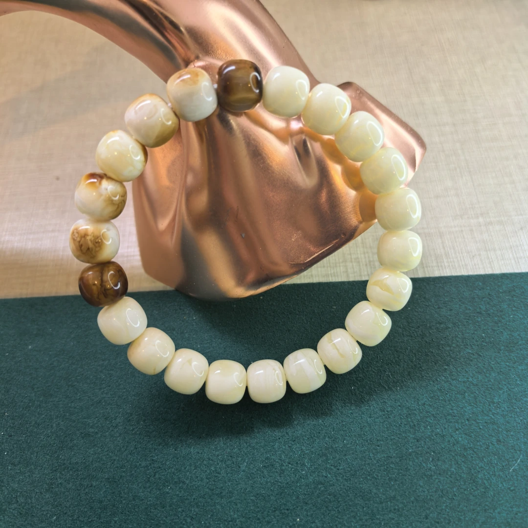 10m瓷白沁渐变蜜蜡千层雪蜜蜡单圈女款白色素圈