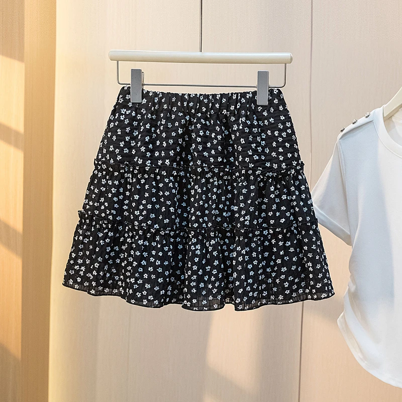 黑色碎花蛋糕短裙女夏季大码胖mm遮肚显瘦梨形身材高腰a字半身裙