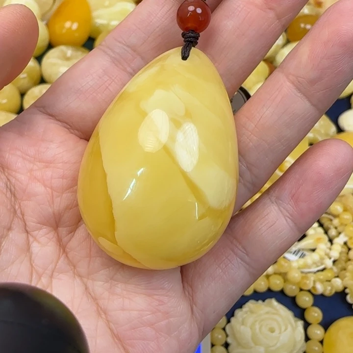 未镶嵌颈饰蜜蜡天然蜜蜡