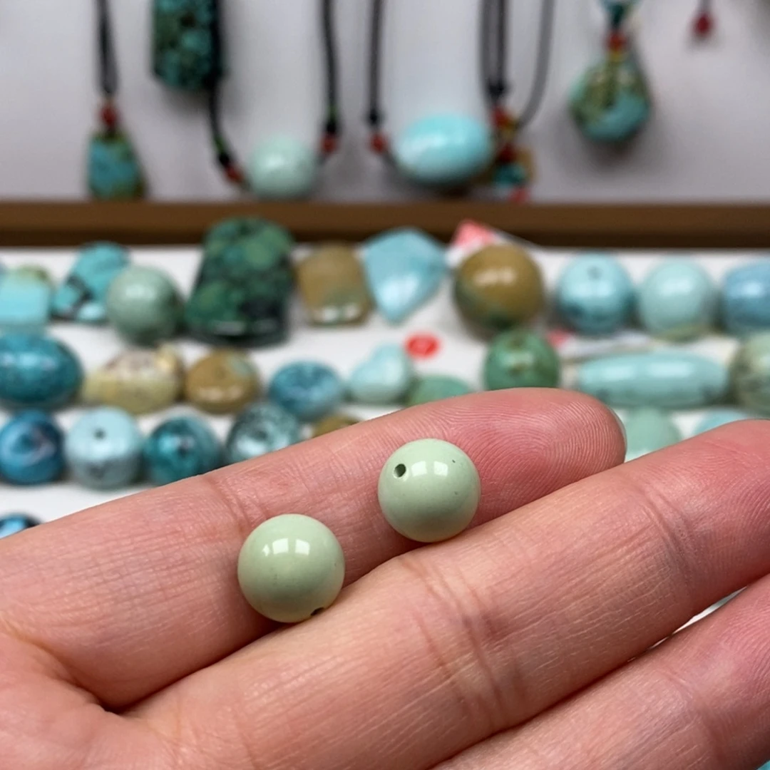 s***柒南红玛瑙未镶嵌珠宝奇石2件总价170