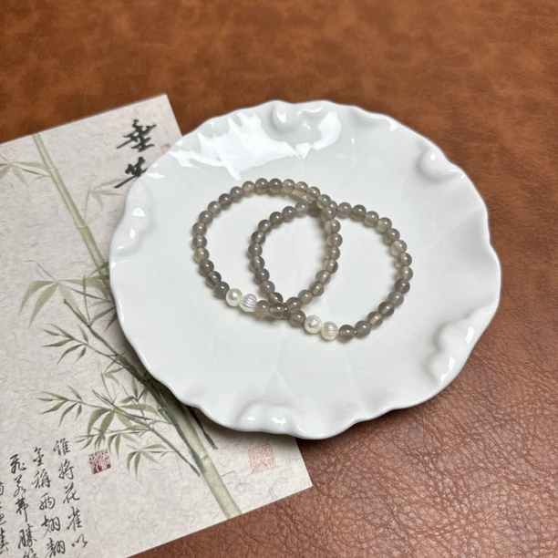 天然烟紫灰玛瑙珍珠单圈手串（多样性发一）
