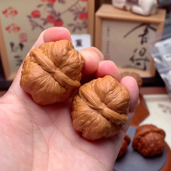 文玩核桃把件S*H上古玉蟾  1号