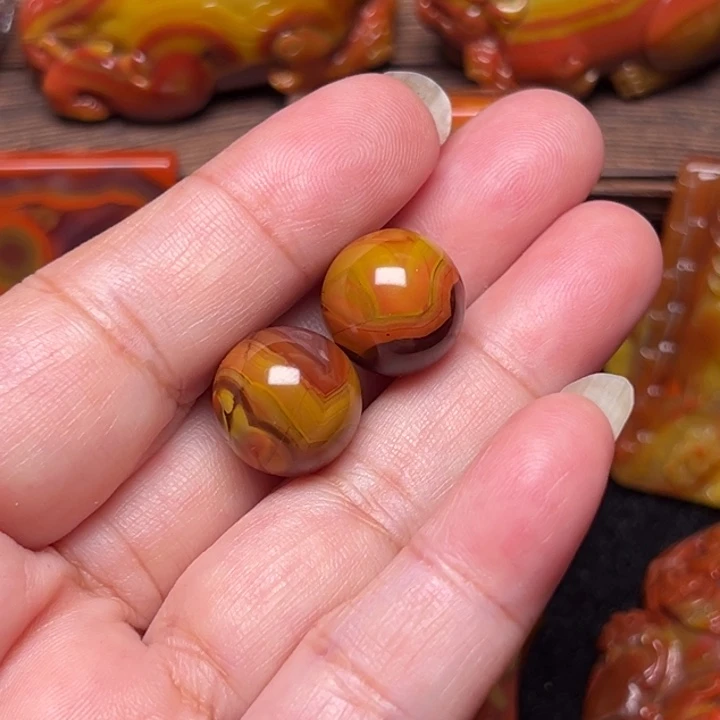 未镶嵌颈饰玛瑙/玉髓