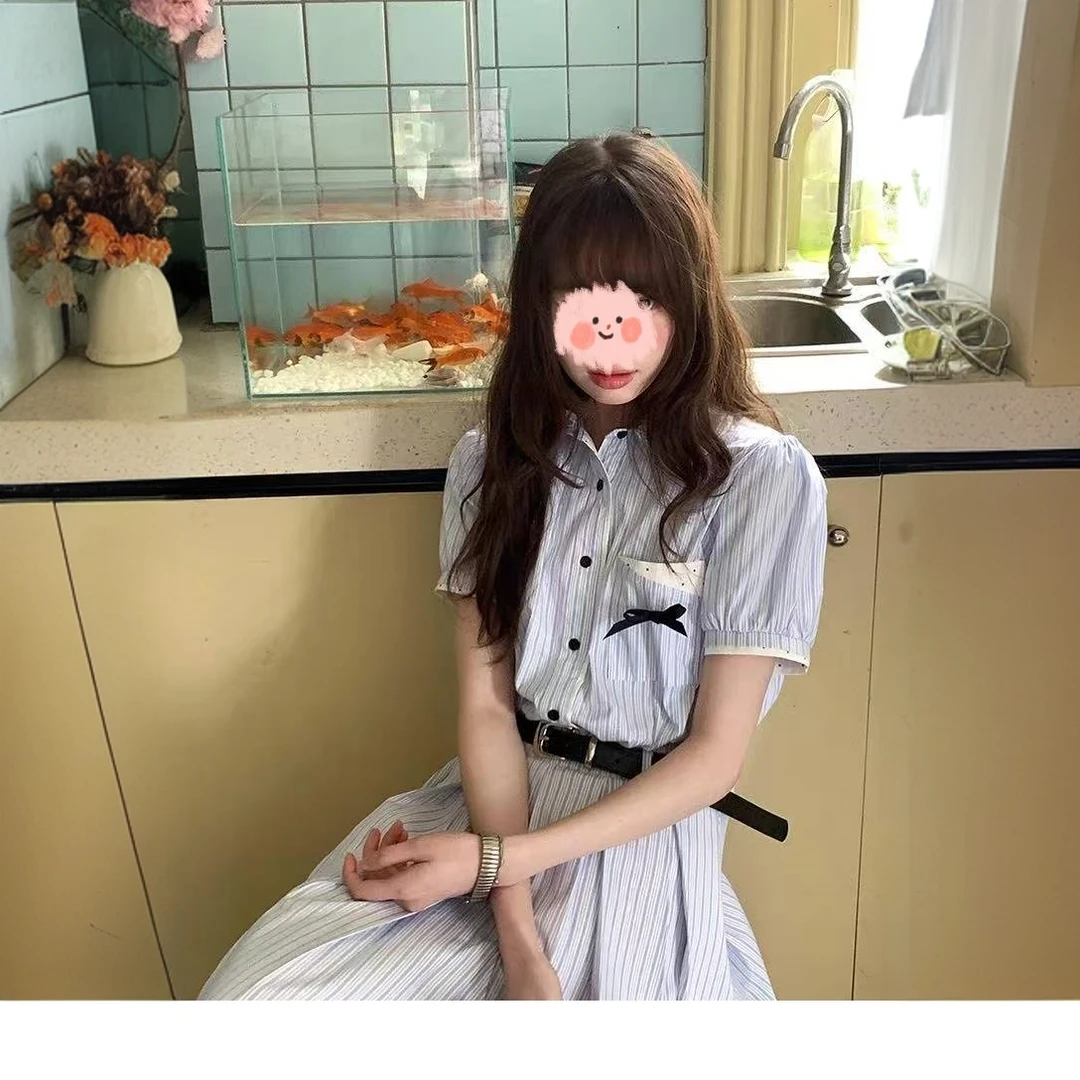 学院风蓝色条纹连衣裙女2025夏季新款法式气质收腰显瘦通勤衬衫裙