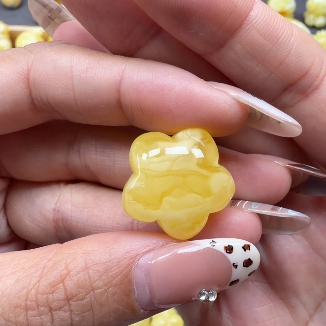 琥珀未镶嵌裸石蜜蜡