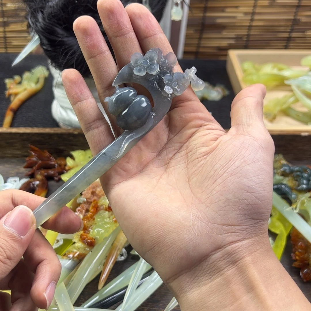 蛇纹石玉发簪未镶嵌梁**茶