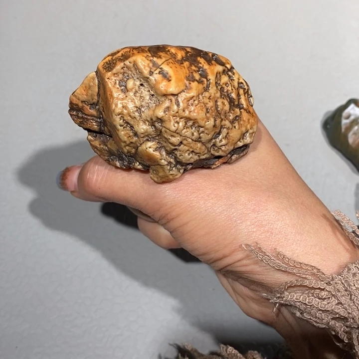 玛瑙/玉髓车挂合金士134