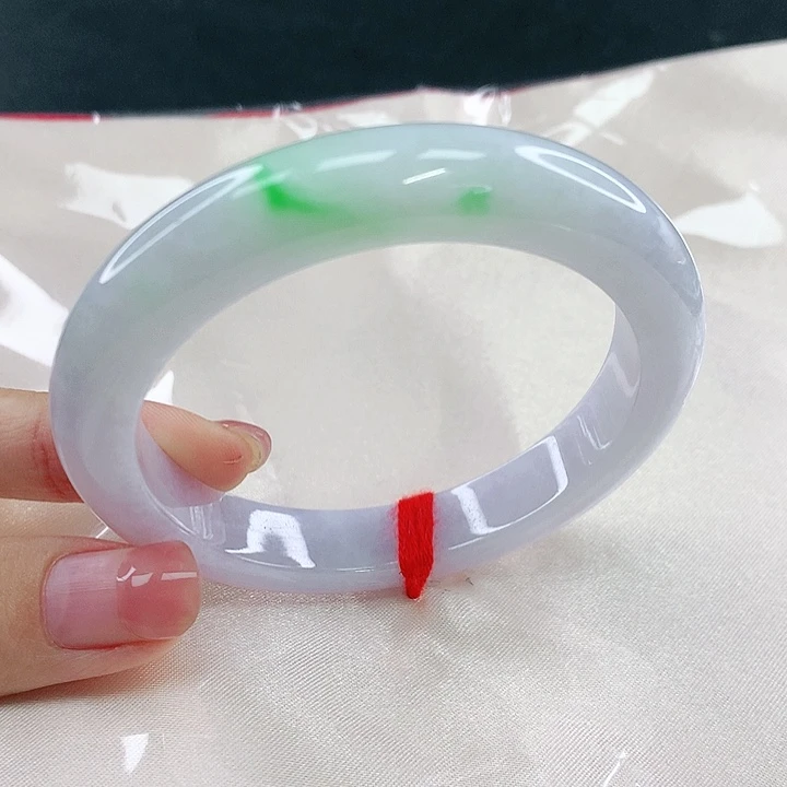 翡翠未镶嵌手镯圈55，04083