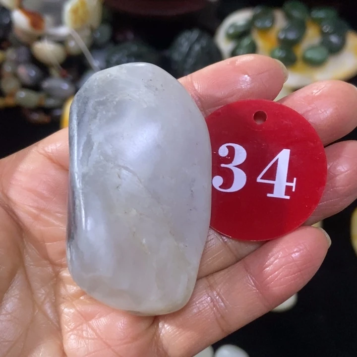 和田玉（糖玉）未镶嵌挂件