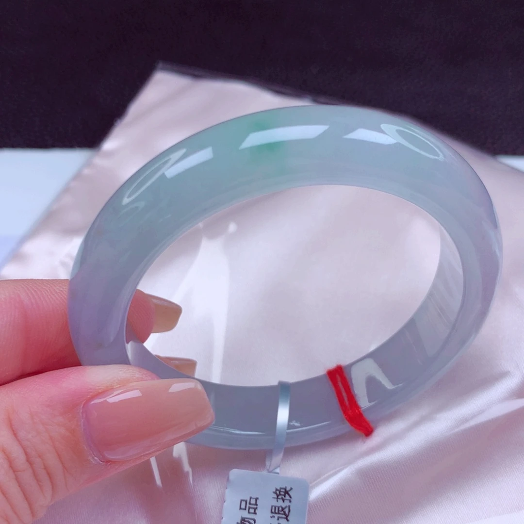 翡翠未镶嵌手镯手镯