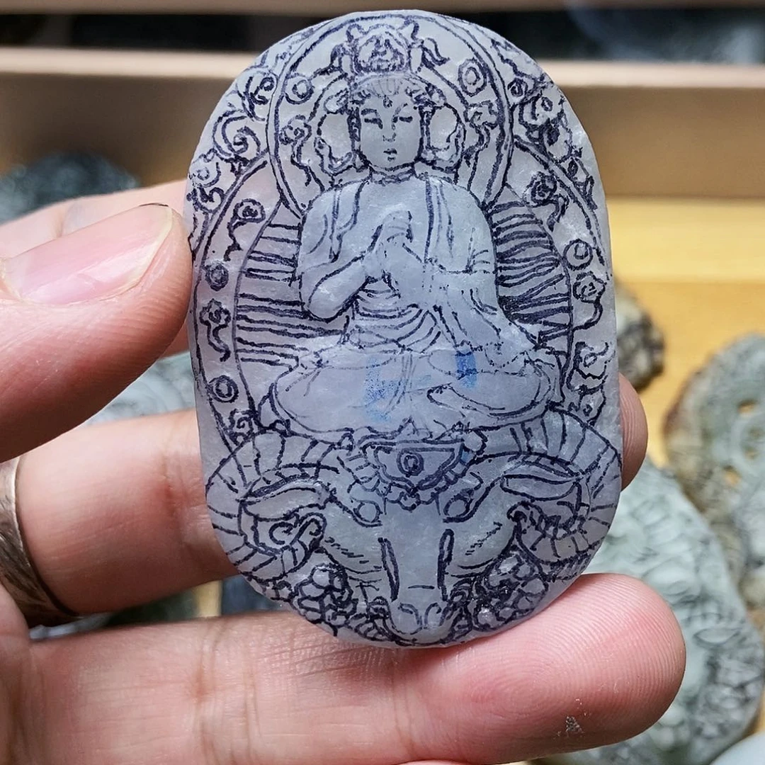 奶****定制翡翠未镶嵌个斤斤计较