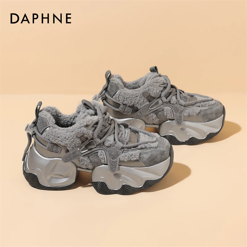 达芙妮新款老爹鞋女款2025冬季加绒加厚保暖运动鞋厚底增高雪地靴