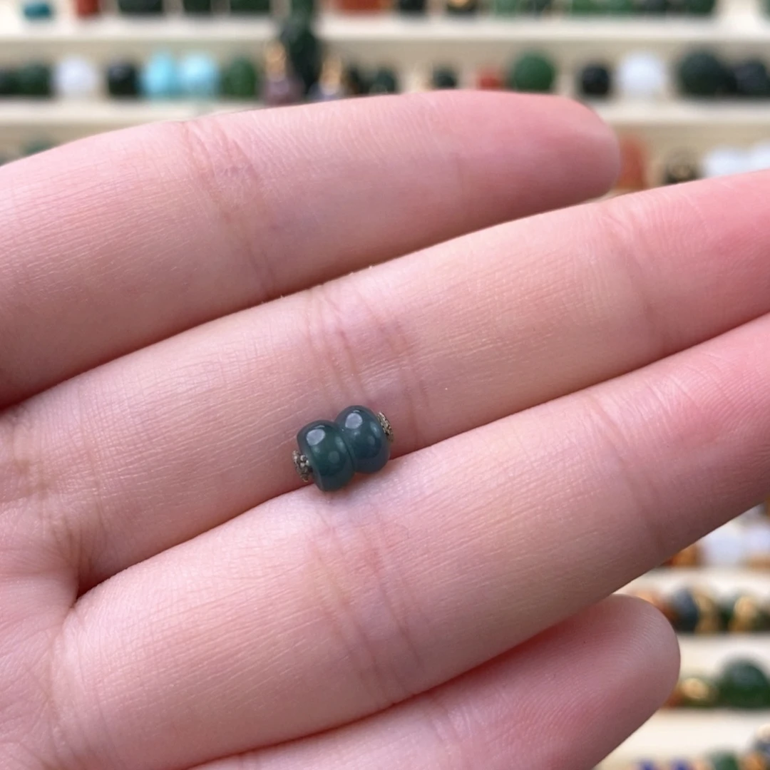 颈饰未镶嵌翡翠隔片