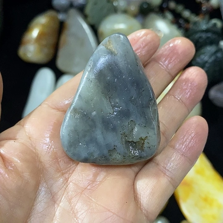 未镶嵌和田玉（糖玉）挂件
