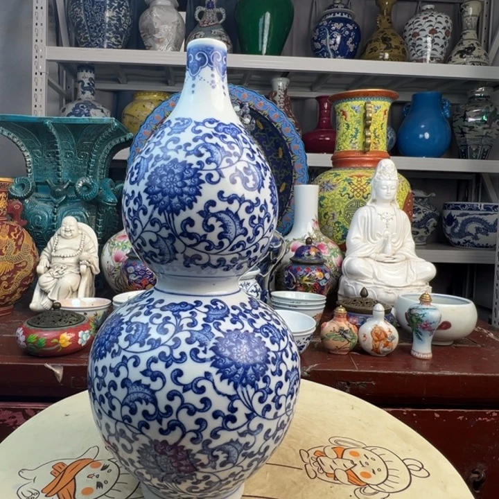 陶其他精美瓷器素彩人物故事纹梅瓶