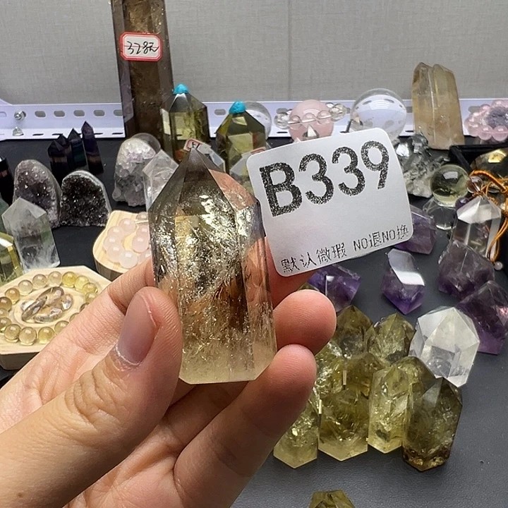 佑***佑水晶天然水晶半成品未镶嵌默认微瑕