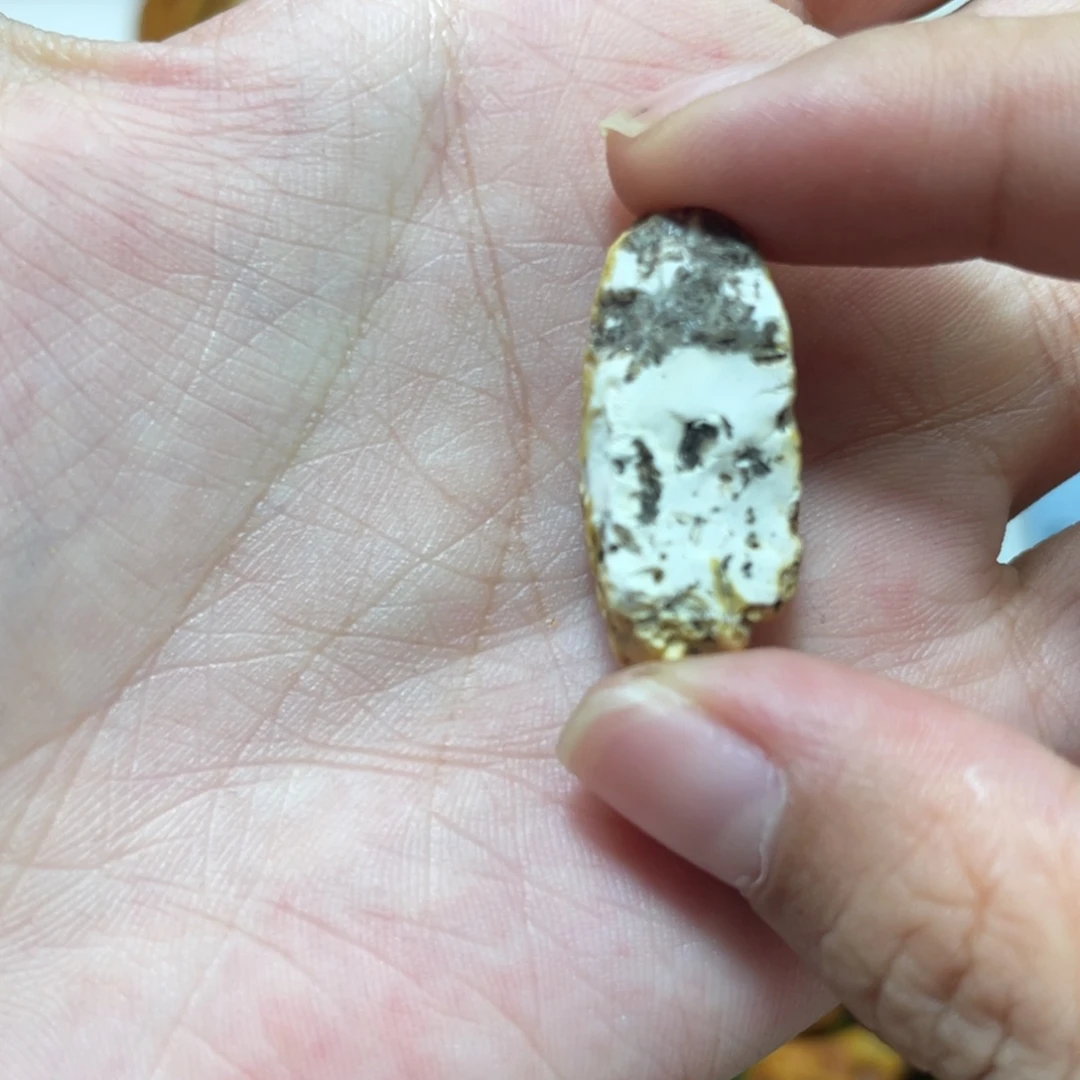 定制琥珀天然原矿