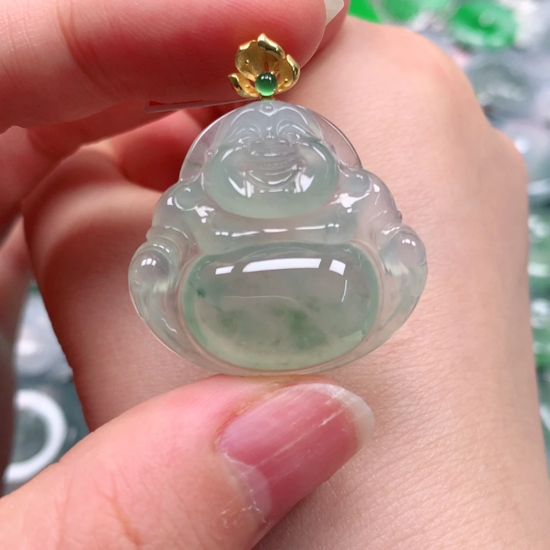 颈饰18K金镶嵌翡翠天然翡翠