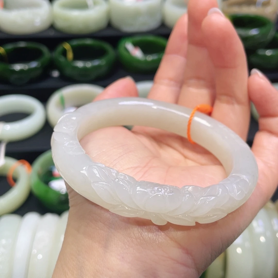 未镶嵌手镯和田玉17