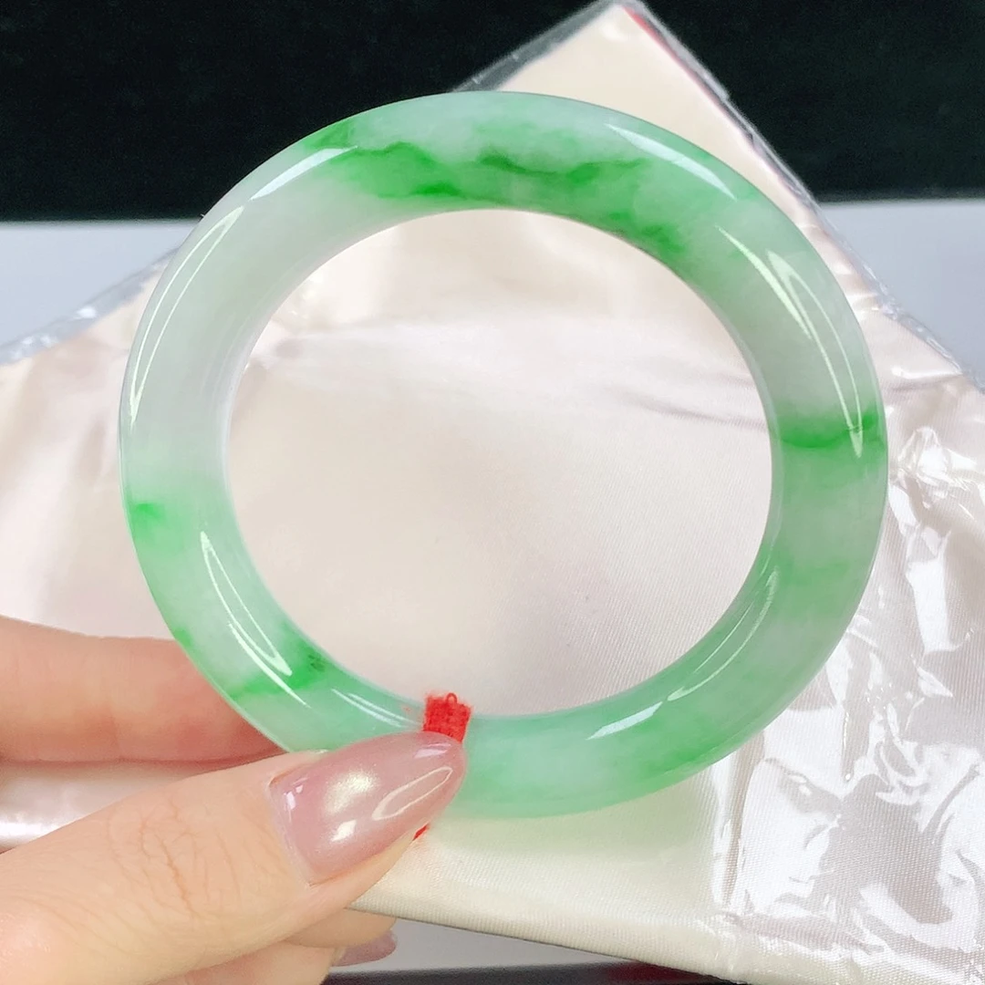 翡翠手镯未镶嵌653翡翠