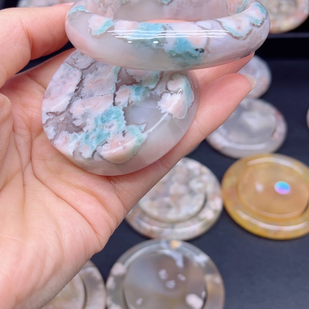 雪***花玛瑙/玉髓未镶嵌手镯56