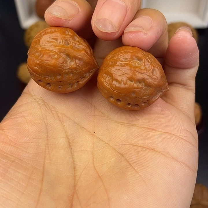 吊坠文玩核桃蛤蟆。