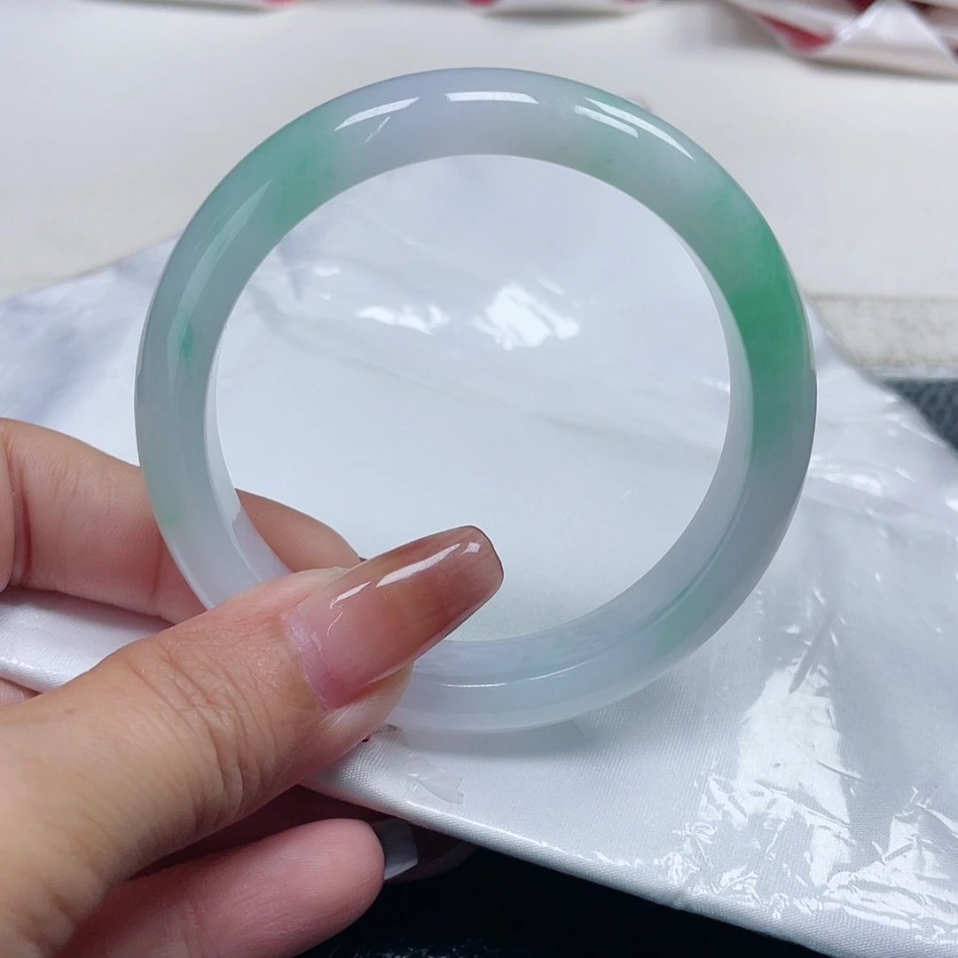 翡翠手镯未镶嵌缅甸翡翠56圈口077