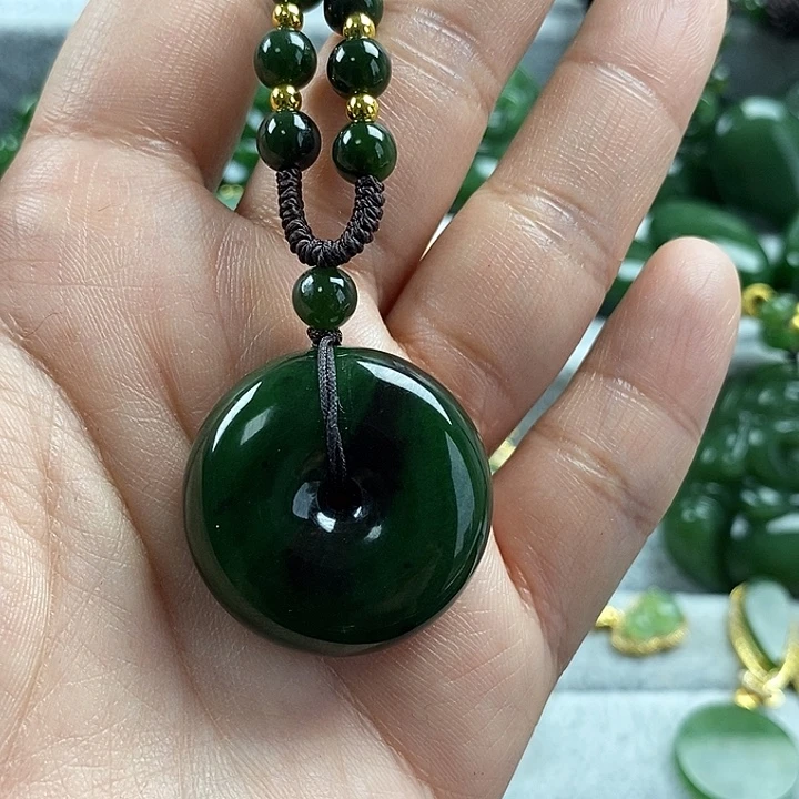 和田玉（碧玉）未镶嵌颈饰28