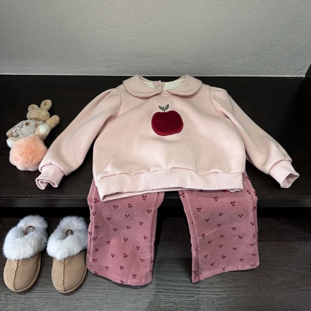 【CC】粉/杏色 苹果加绒卫衣 0211