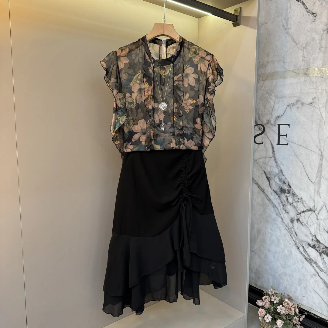 2025新款欧货半立领复古印花木耳边飞飞袖上衣+抽绳半身裙0789