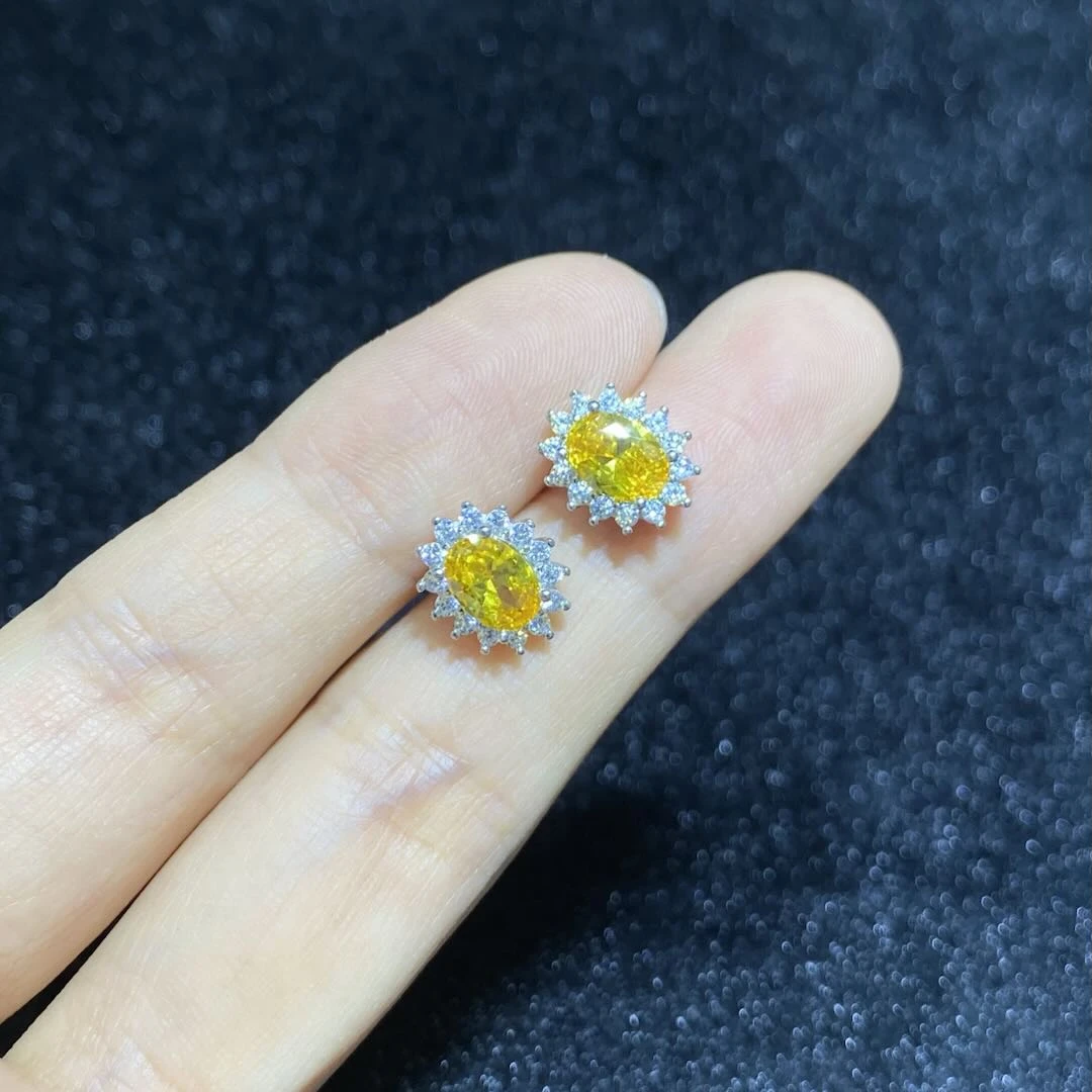 925银合成锆石银制品  【星浩好物】s925银镶锆石耳钉QT69L453