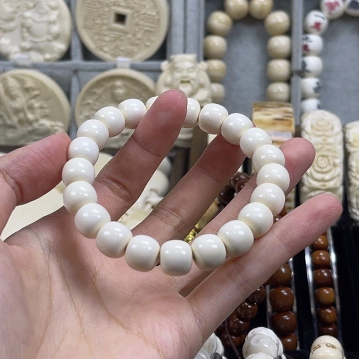 S***长10*9精品手串牙心