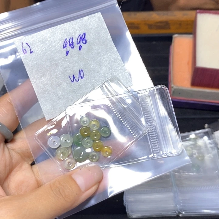 定制翡翠未镶嵌甜****力