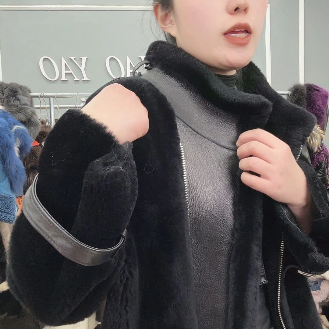 姚小妖家高端皮草