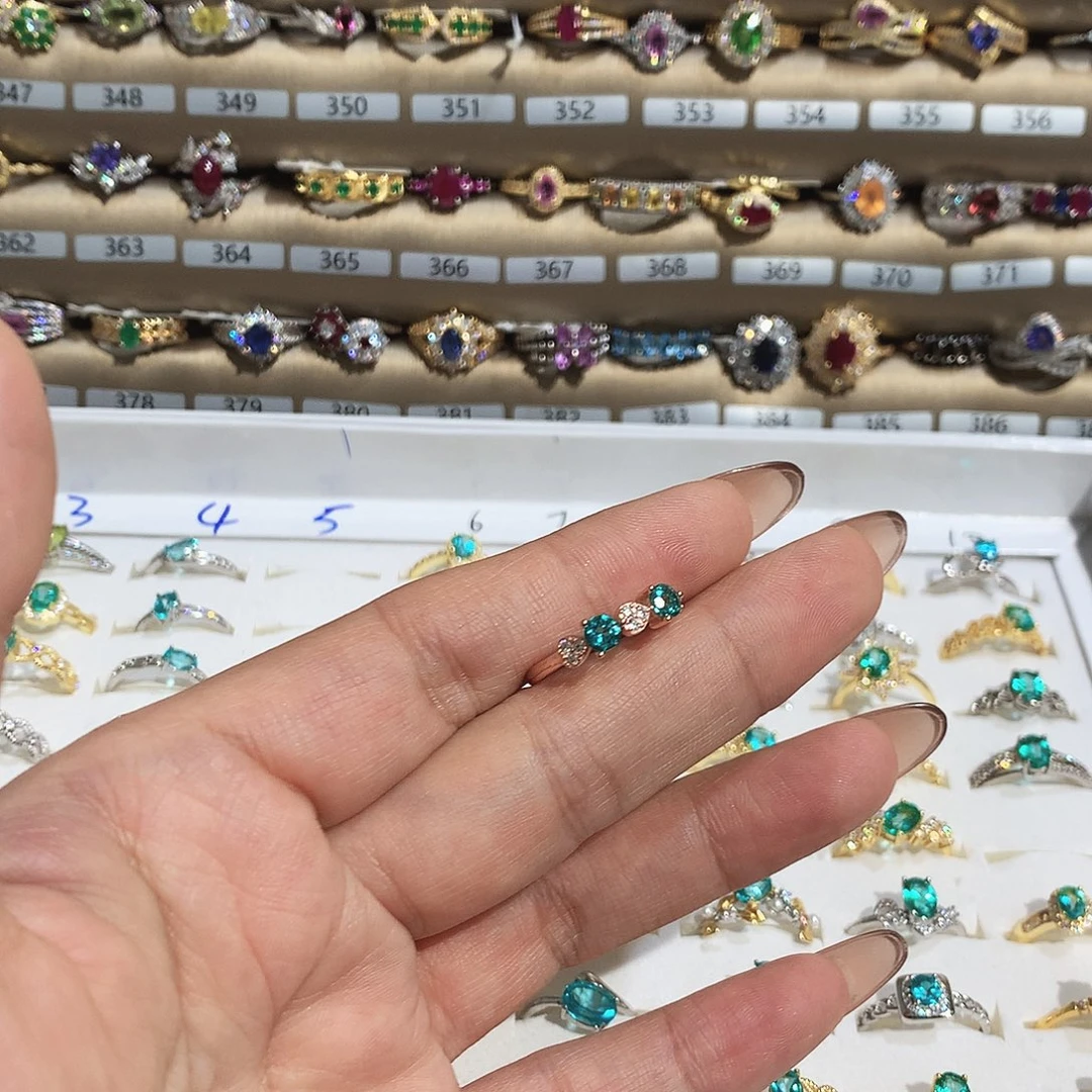 素***沁托帕石银S925镶嵌戒指