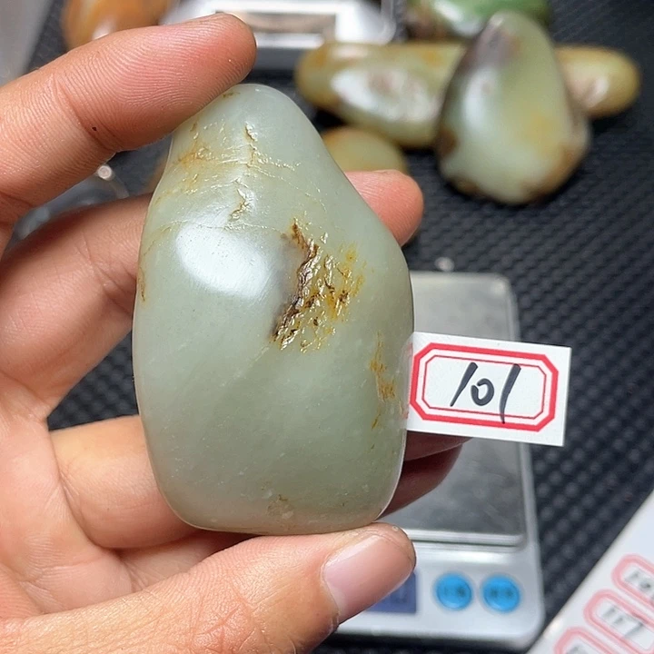 未镶嵌和田玉挂件101
