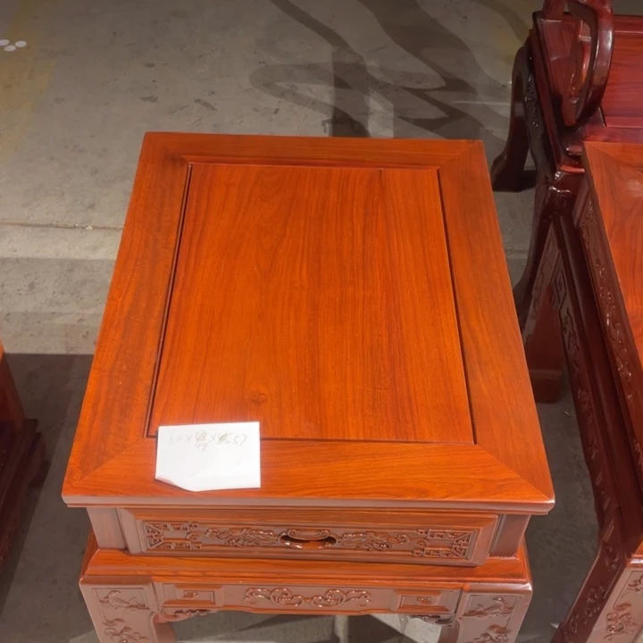 60.48.57刺猬紫檀高几?***灵