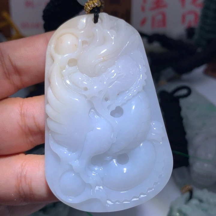 翡翠未镶嵌颈饰保真天然A货翡翠