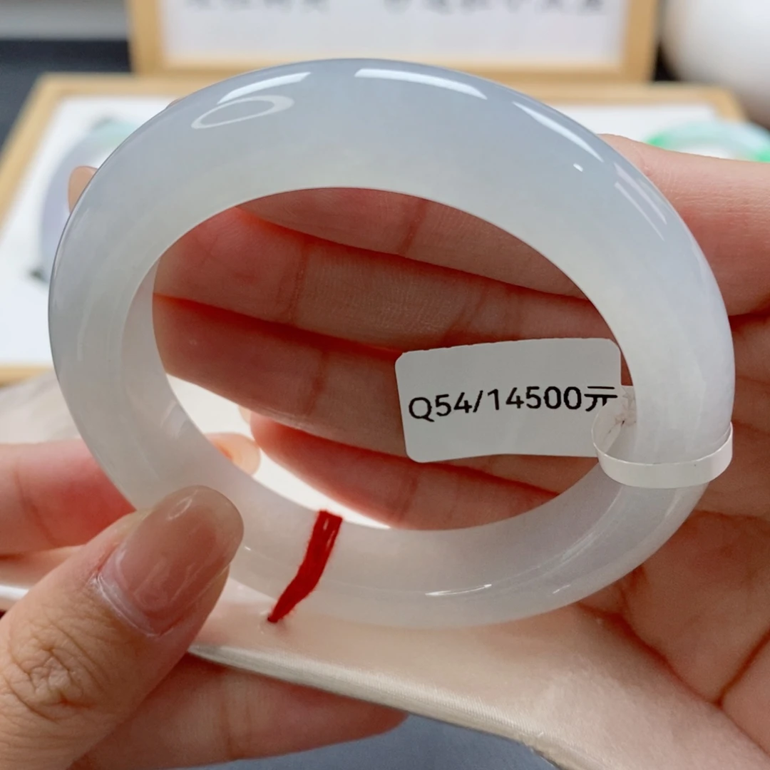 翡翠未镶嵌手镯天然A货翡翠手镯