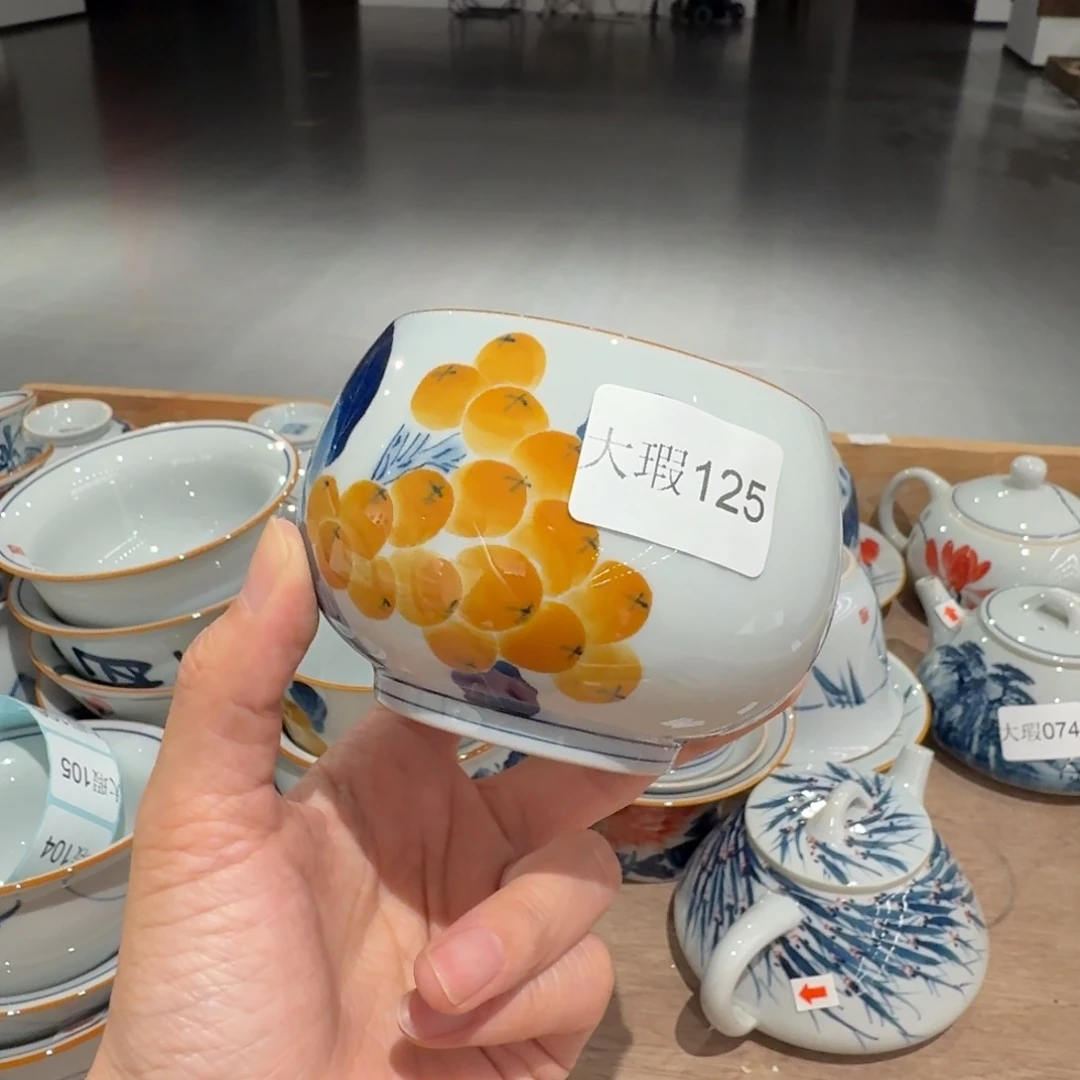 釉下手绘茶具微瑕