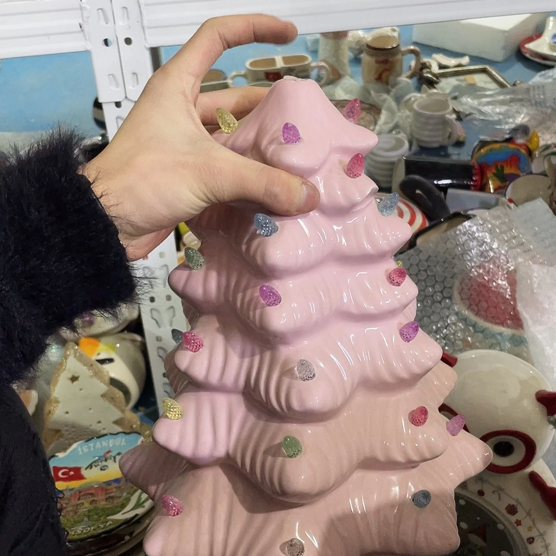 摆件   磕碰 瑕疵。