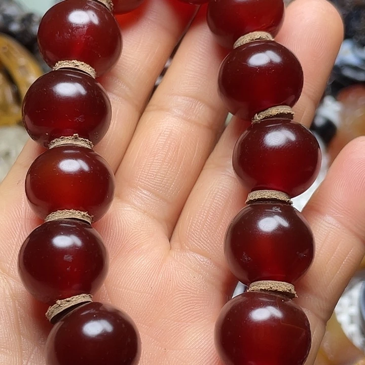 用***6玛瑙/玉髓未镶嵌颈饰