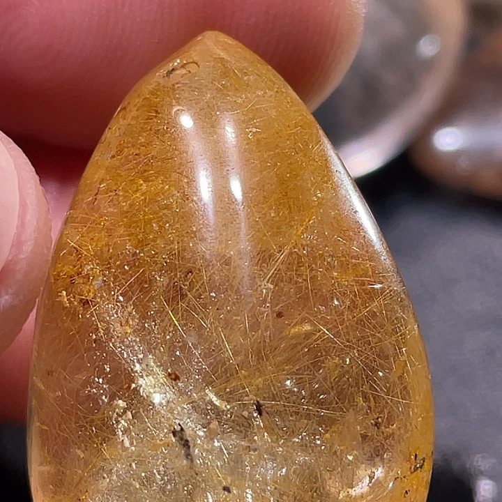 張***湸发晶颈饰未镶嵌钛晶