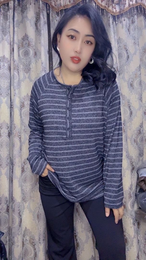 圆领条纹百搭T恤防风长袖宽松时尚拼接