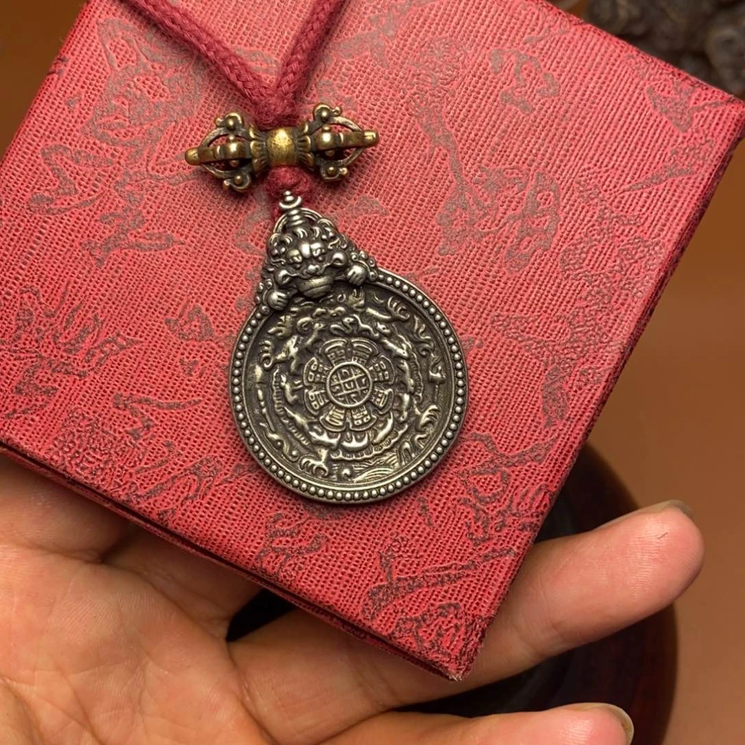 泥塑文*藏传牌子……