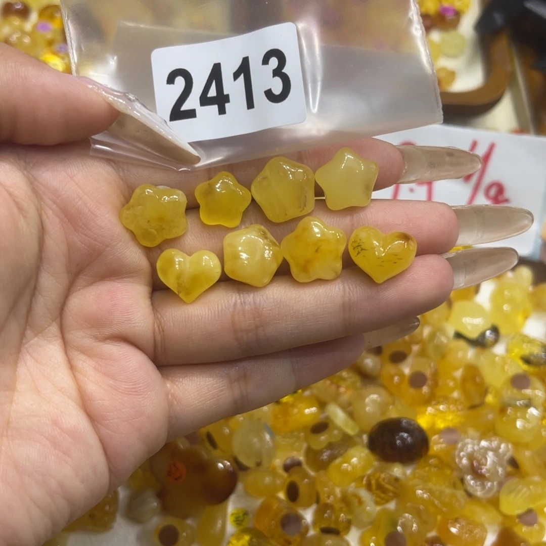 琥珀未镶嵌珠宝奇石